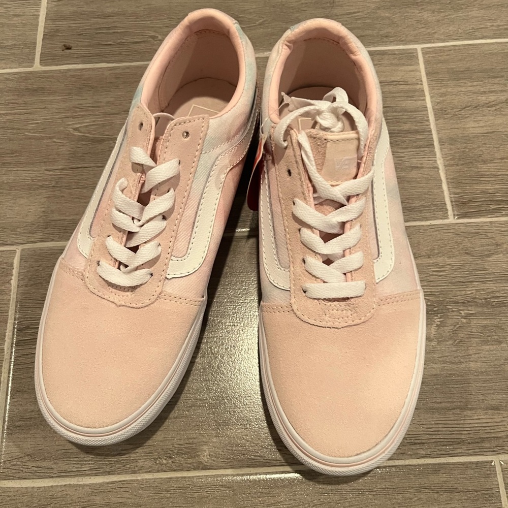 Vans womens pink shoes size 7.5 old skool platform